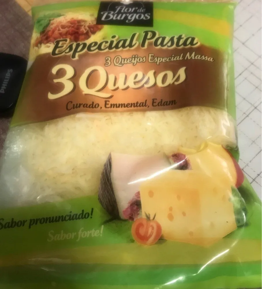 Quedo rayado 3 quesos: curado, emmental y edam