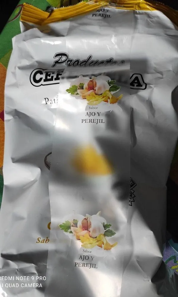 Patatas fritas con ajo y perejil