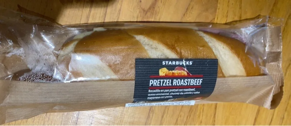 Pretzel roastbeef