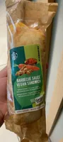 Bbq sauve vegan sandwich