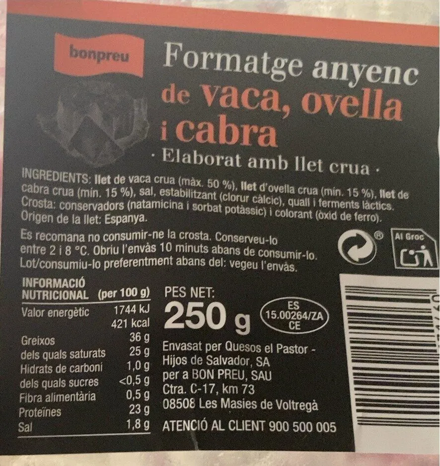 Formatge anyenc de vaca, ovella i cabra