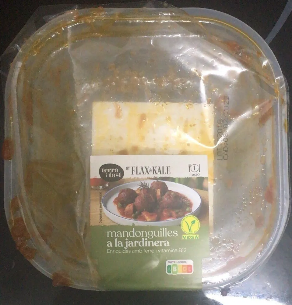 Mandonguilles veganes a la jardinera
