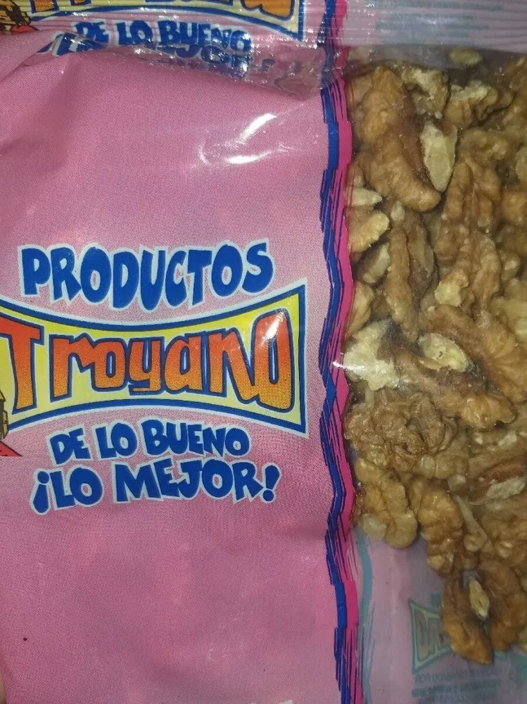 Nueces mondadas
