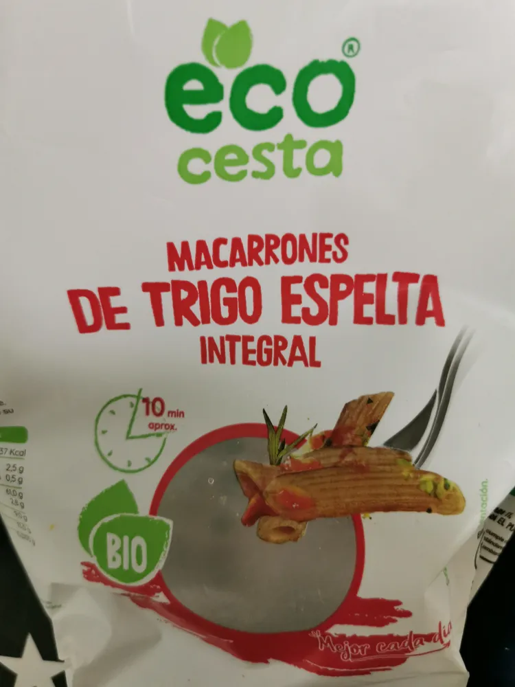Macarrones integrales de trigo espelta