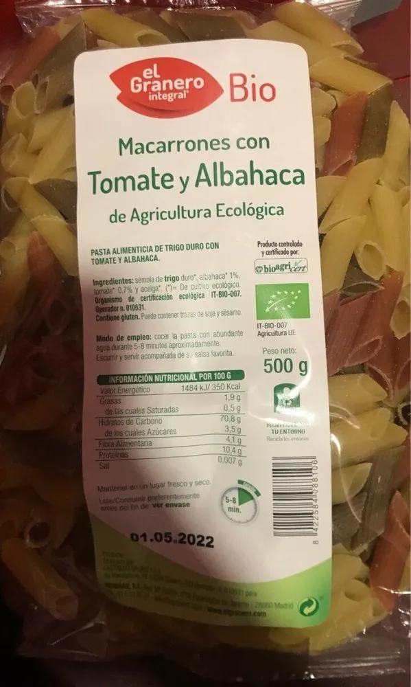 Macarrones con Tomate y Abahaca