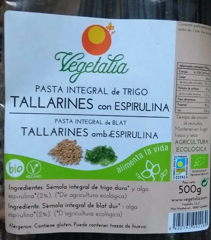 Pasta integral de trigo tallarines con espirulina