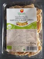 Medias Lunas de Nueces y Almendras