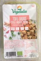 Tofu dados estilo oriente medio