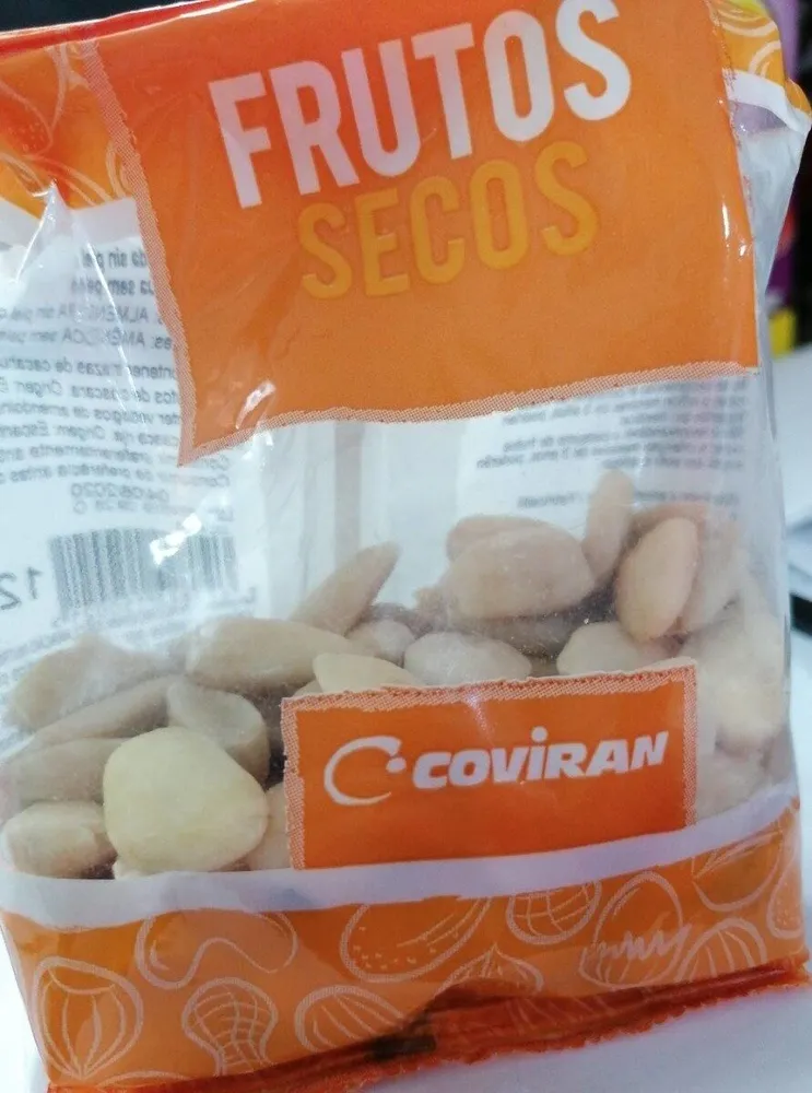 Almendra cruda