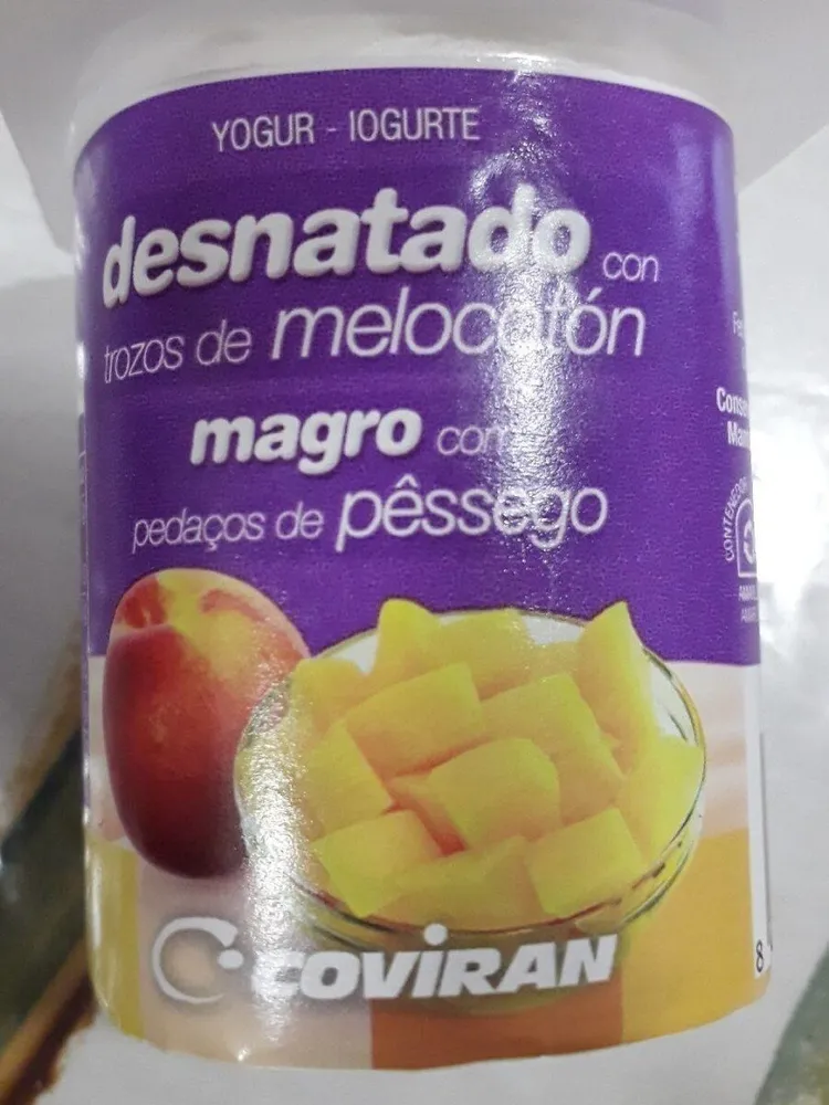 Yogur desnatado con melocotón