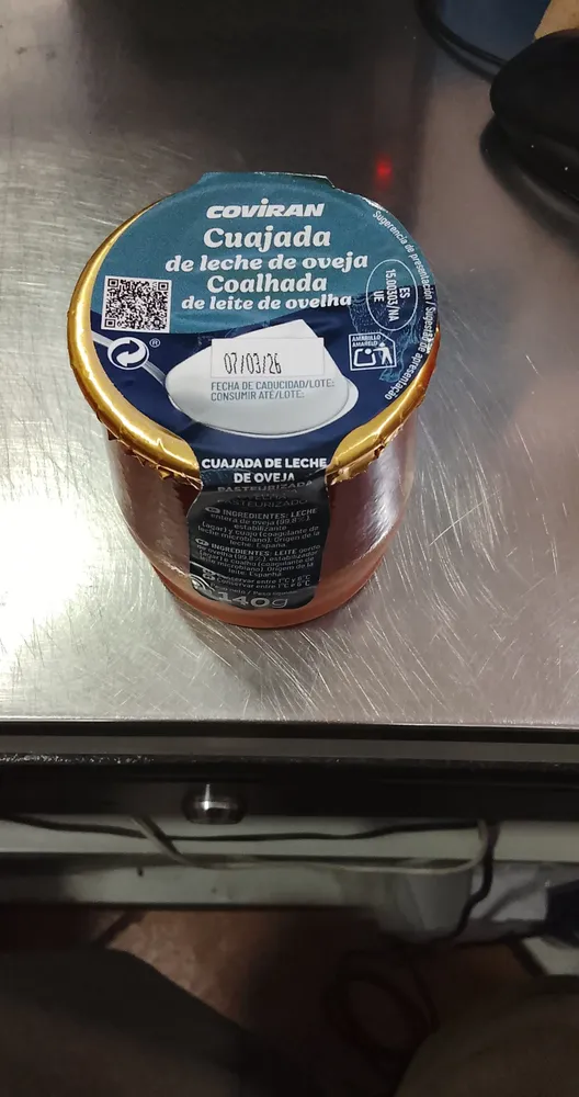 Cuajada de leche de oveja