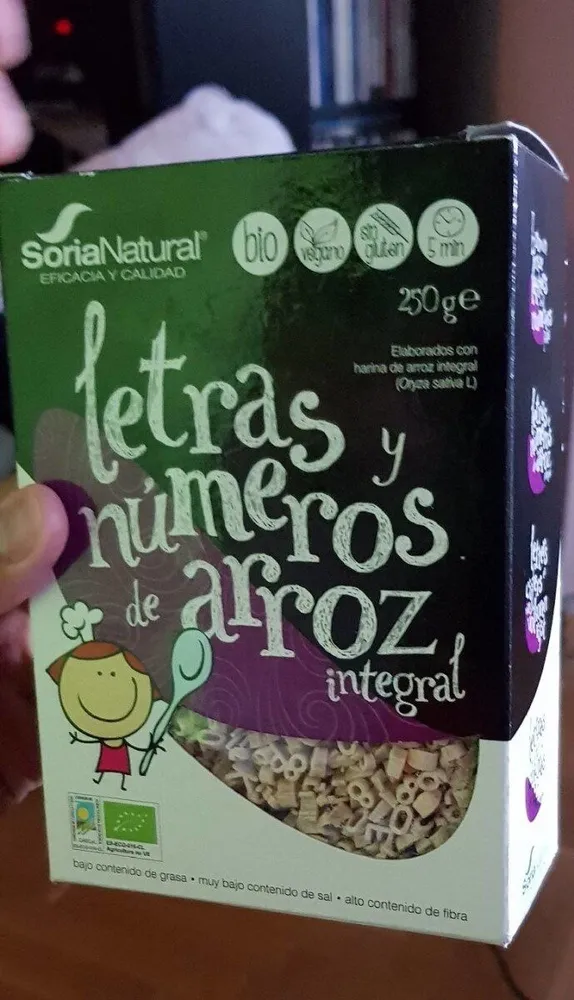 Letras y números de arroz