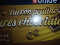 Turrón praliné tres chocolates