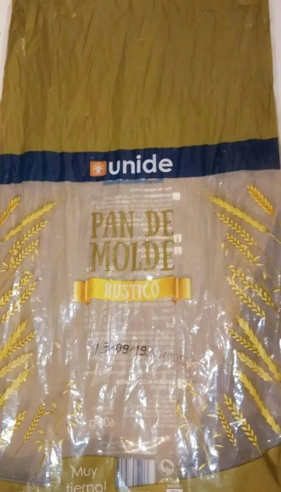 Pan de molde rústico