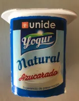 Yogur natural azucarado