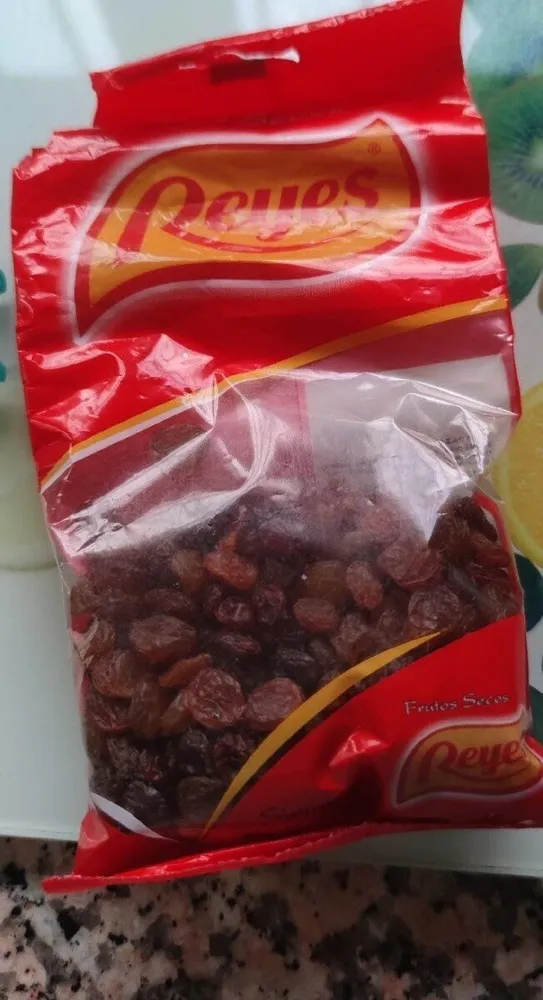 Frutos secos pasas reyes