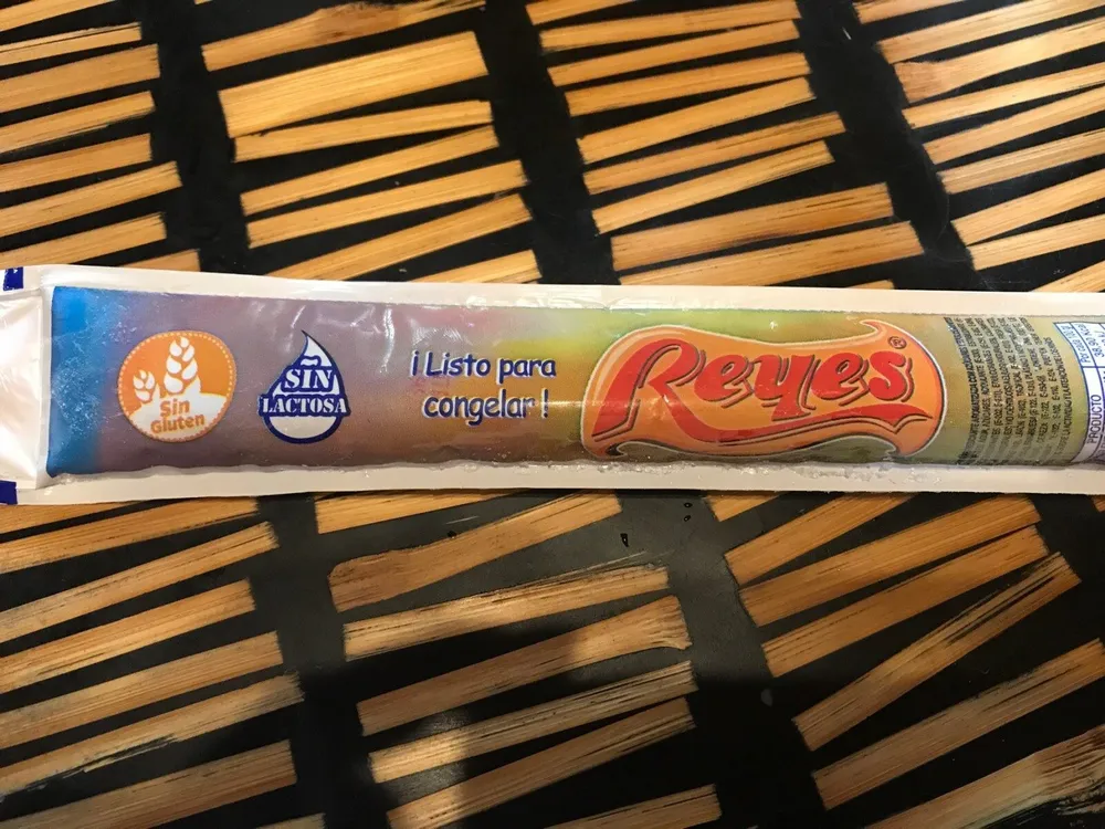 Flag Reyes