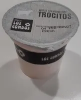 Yogur cremoso con trocitos fresa