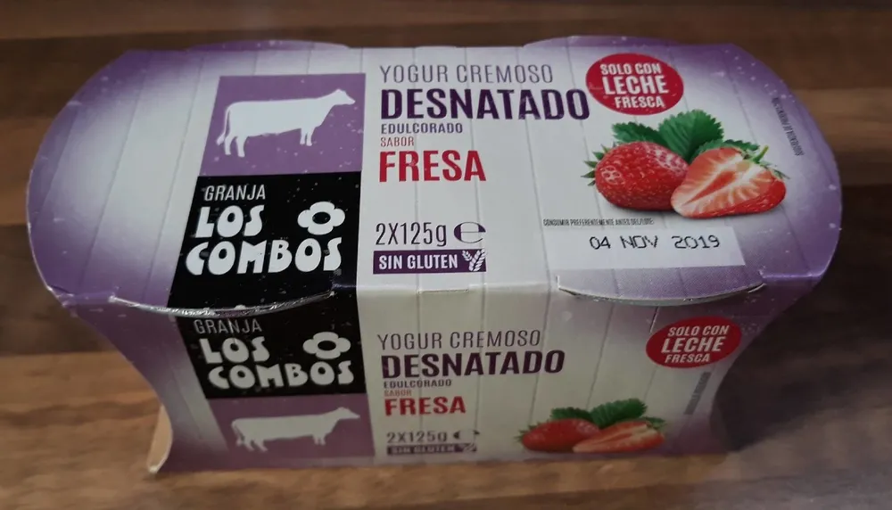 Yogur cremoso desnatado fresa