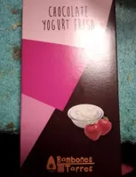Chocolate con yogurt de fresa