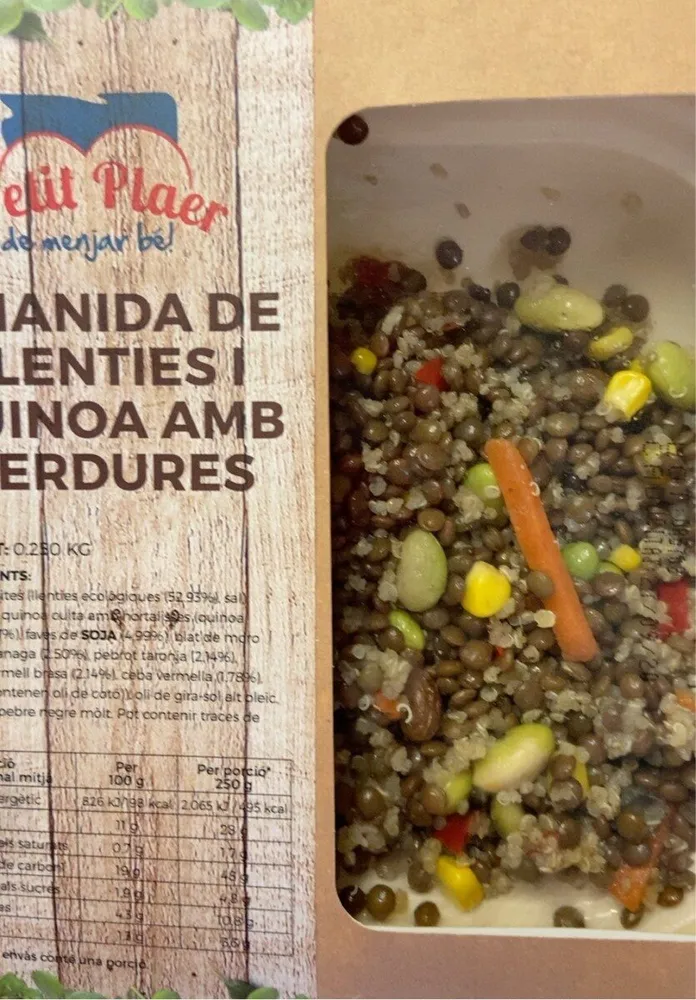 Amanida de llenties i quinoa amb verdures