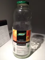 Zumo de manzana agricultura biológica