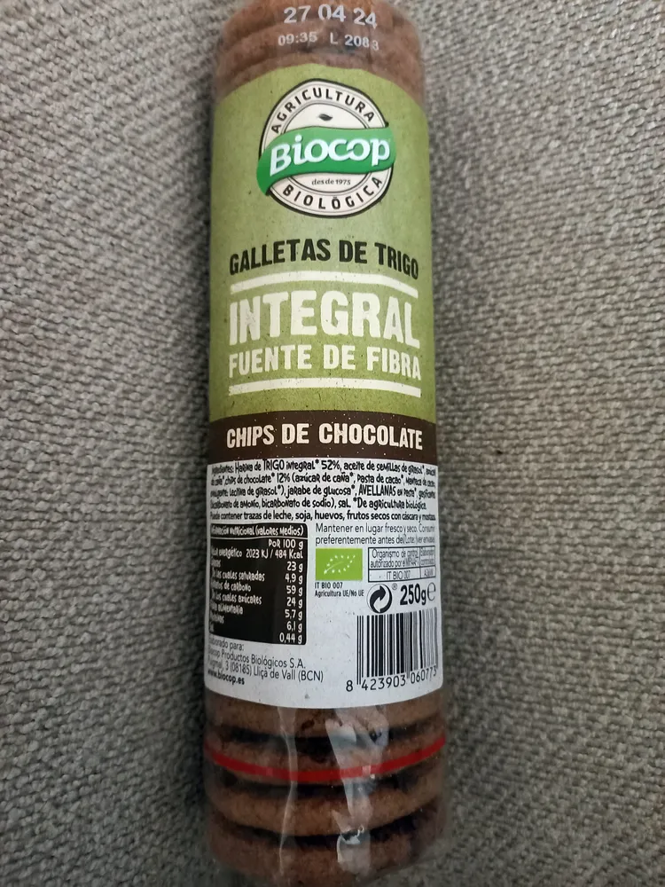 Galletas de trigo integral con chips de chocolate