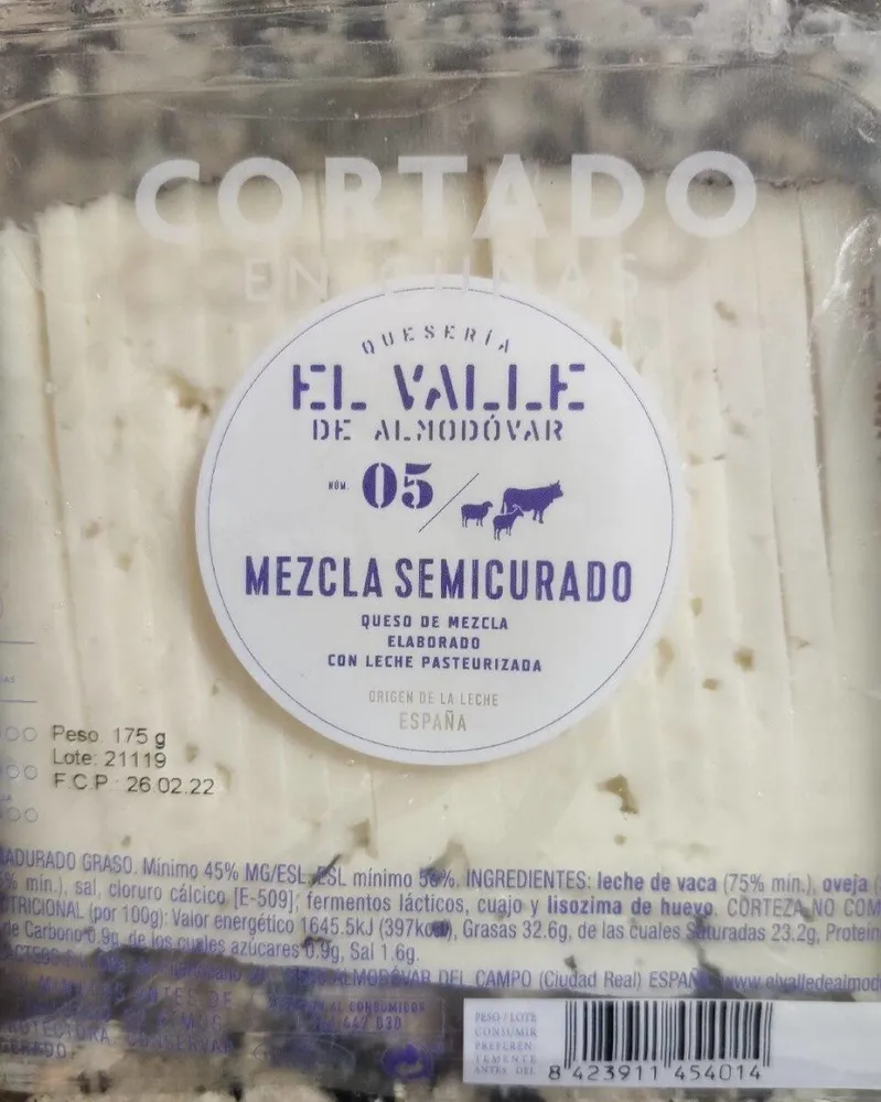 Queso mezcla semicurado
