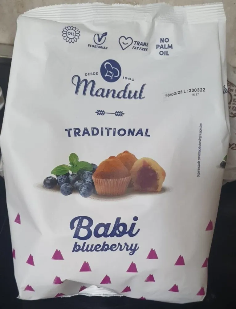 Mandul Traditional Babi Blueberry Cup Cake