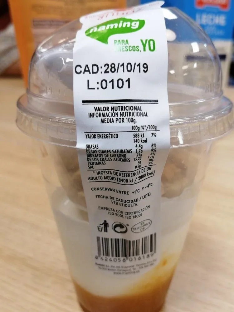 Yogur con muesli y albaricoque