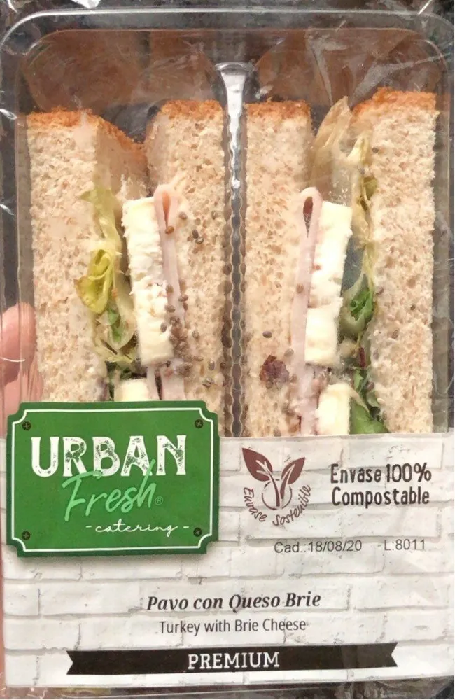Sandwich de pavo con queso brie