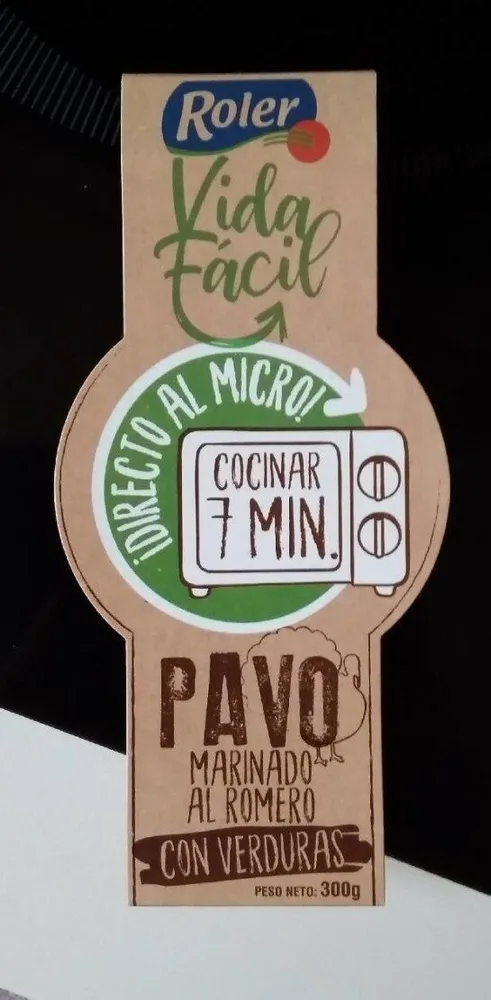 Pavo marinado al romero con verduras