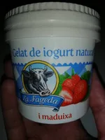 Gelat de iogurt natural i maduixa