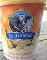 Gelat de vainilla amb nous de macadamia