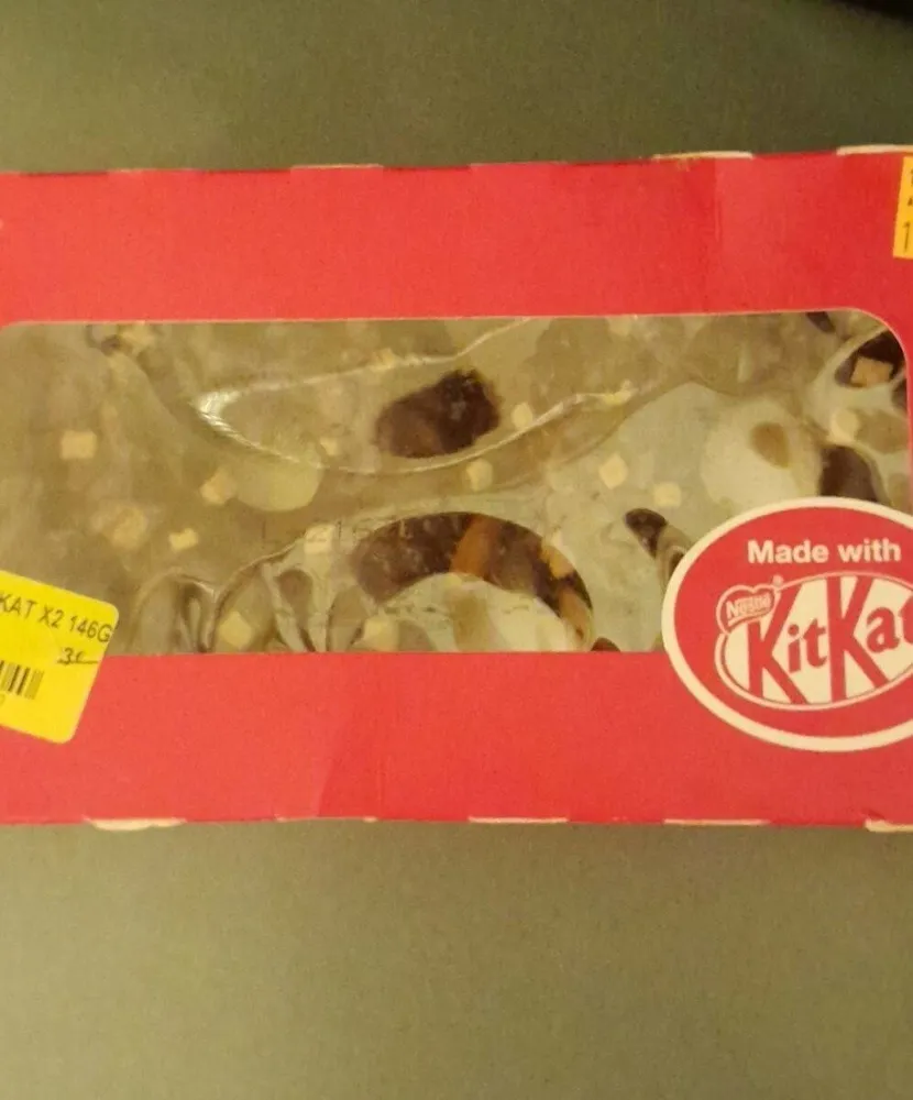 Dots original made with kit kat