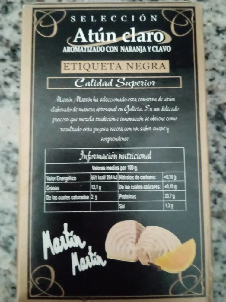 Atún claro, arotimizqdo con Naranja y clavo