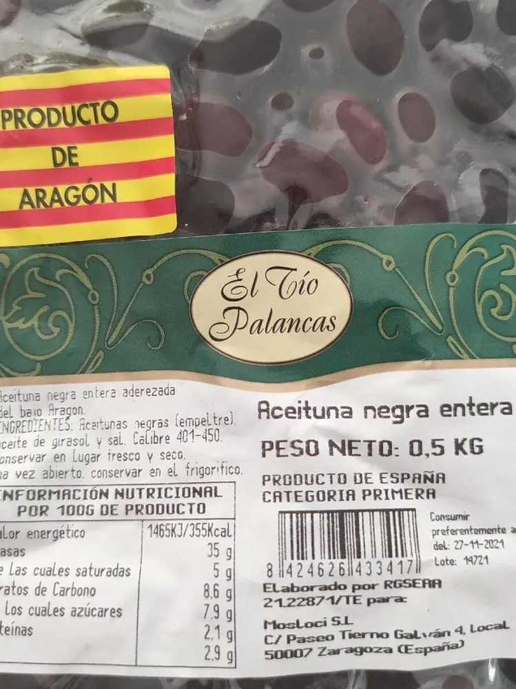 Aceituna negra entera