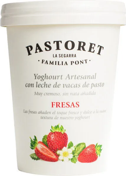 Yogur artesanal cremoso con fresas sin gluten