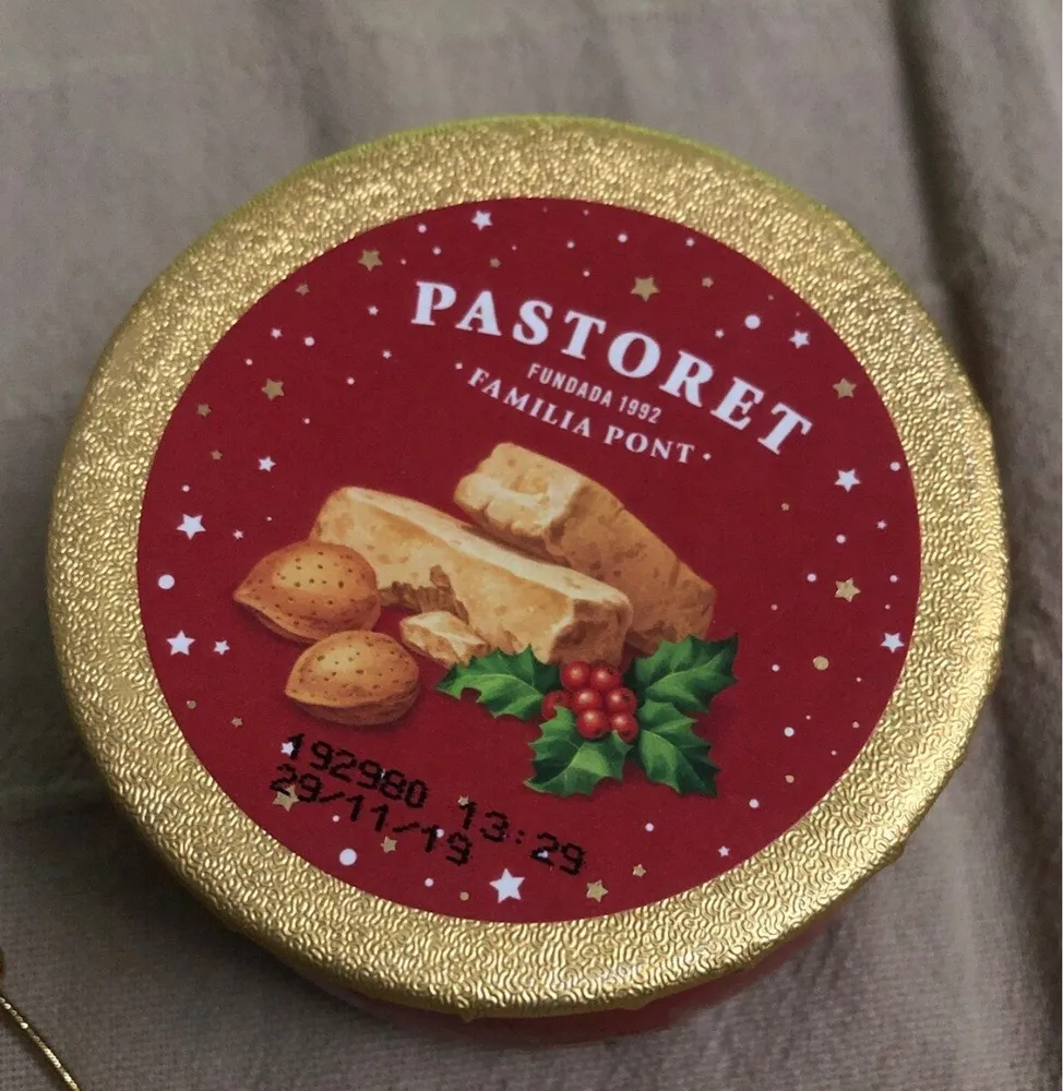 Postre de turrón
