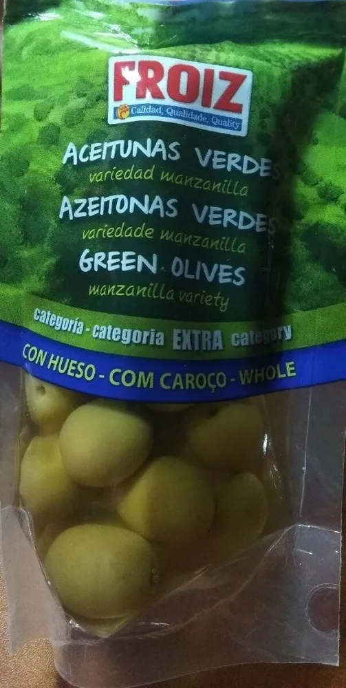 Aceitunas verdes variedad manzanilla con hueso