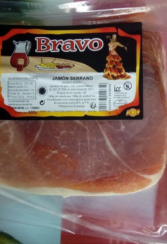 Jambon Serrano Tranché Avec Intercalaires