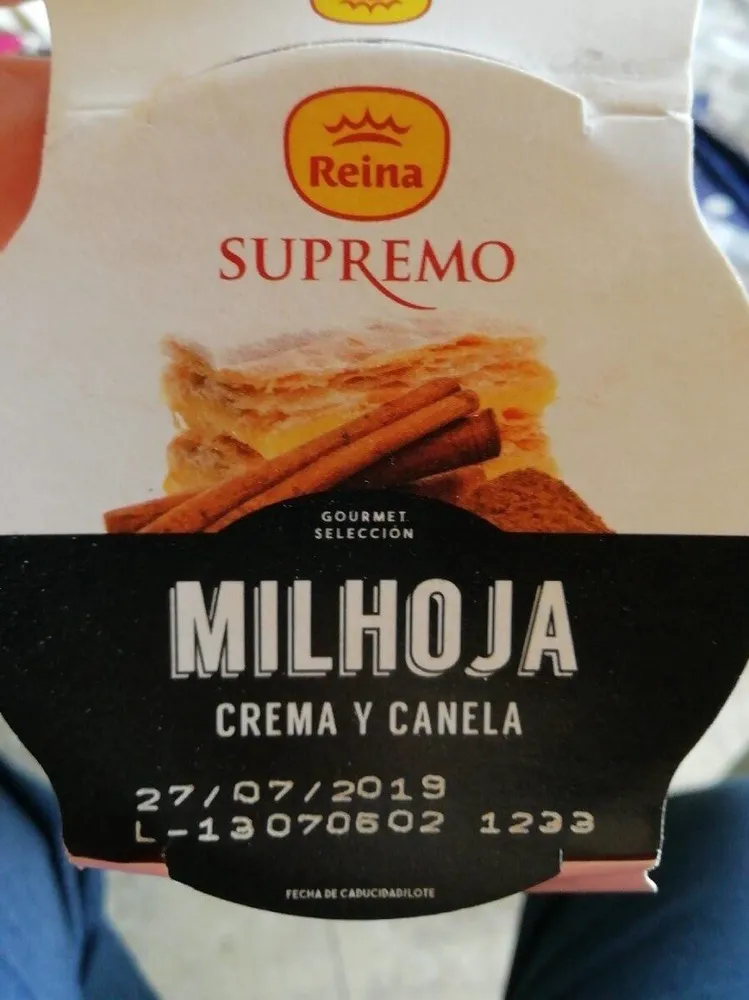 Milhojas canela y crema