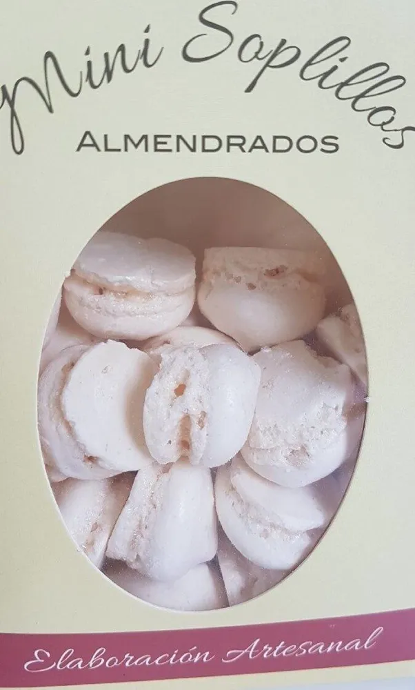 Mini soplillos almendrados