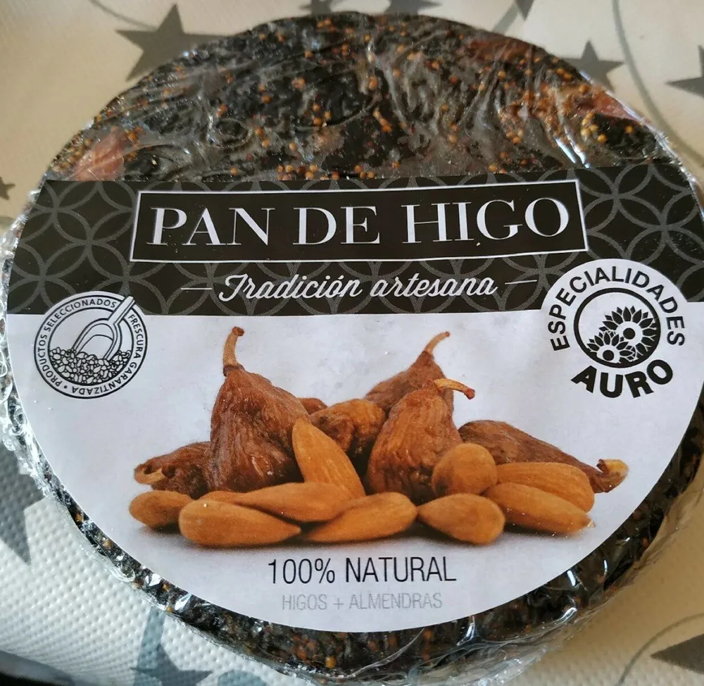 Pan de higo con almendras