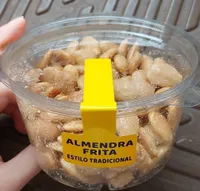 Almendra frita estilo tradicional