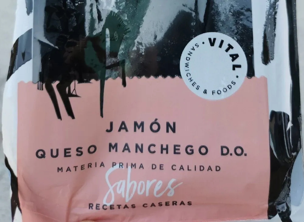 Jamón queso manchego D. O.