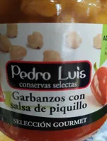 Garbanzos con salsa de piquillo