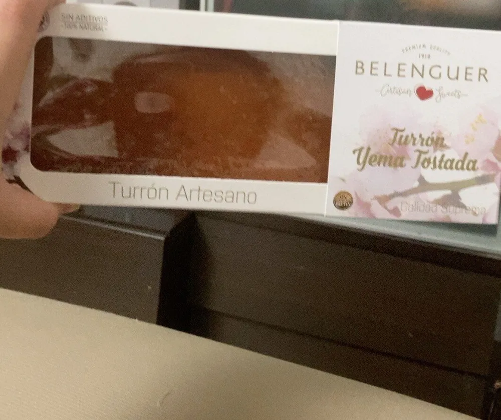 Turron yema tostada