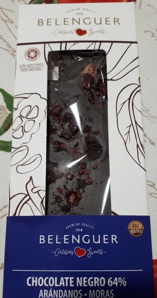 Chocolate negro con arándanos y moras