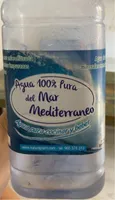 Agua 100% pura del mar Mediterraneo